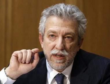 Χριστουγεννιάτικο μποναμά σε πολίτη έδωσε ο Στ. Κοντονής για να διοριστεί στο δήμο Αθηναίων